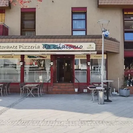 Nice And Comfortable, Centrally Located